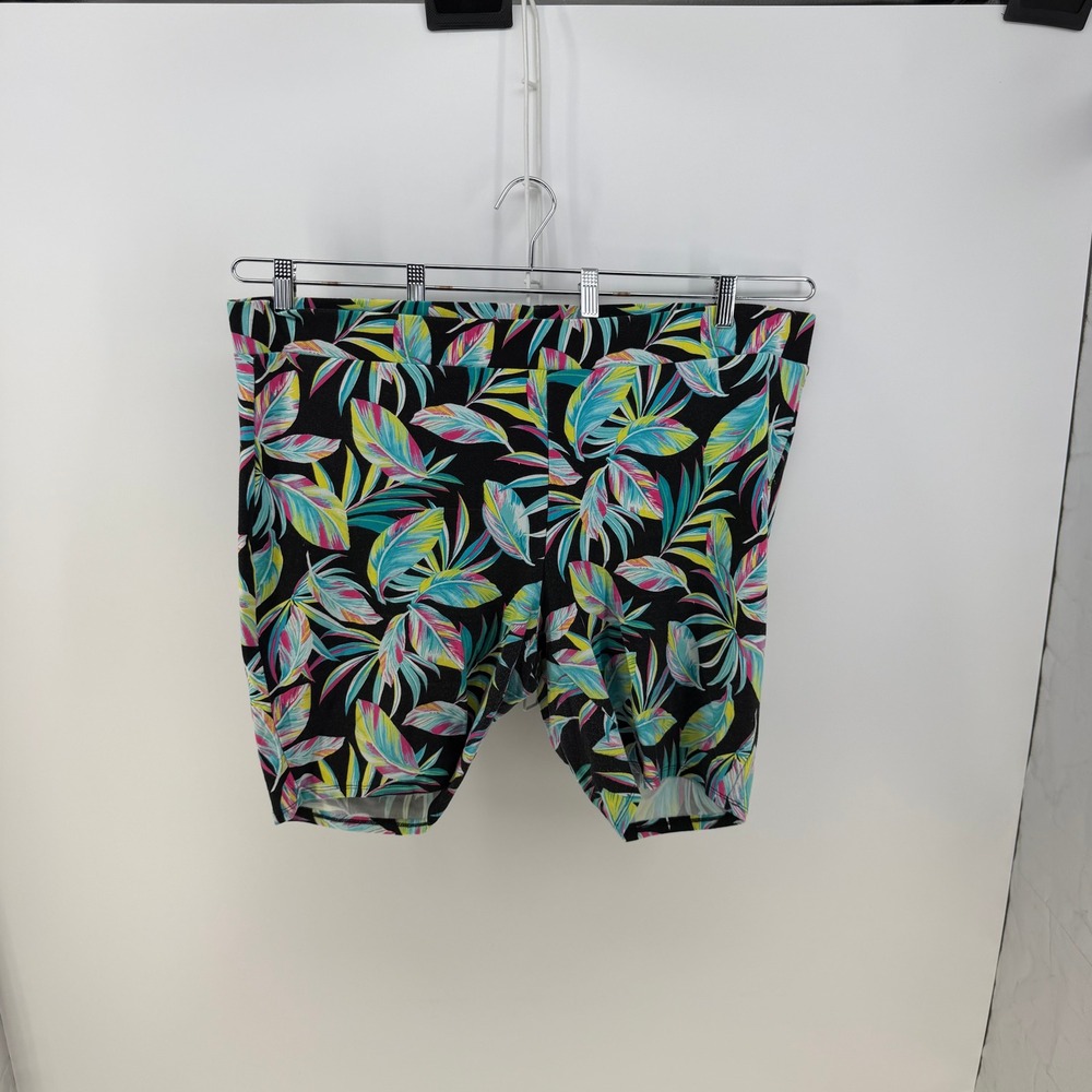 Torrid Bike Shorts Womens 4 Black Tropical Leaf Print High Rise Stretch Summer